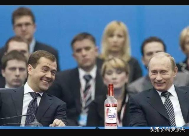 俄罗斯小烧酒多少钱一瓶山泉小烧52多少钱-第11张图片-太平洋在线