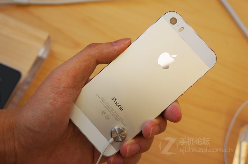 苹果手机5s有白色吗苹果5s二手多少钱一台-第1张图片-太平洋在线